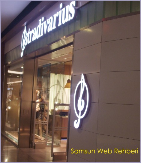 Stradivarius Piazza Avm Kadın Giyim Mağazası